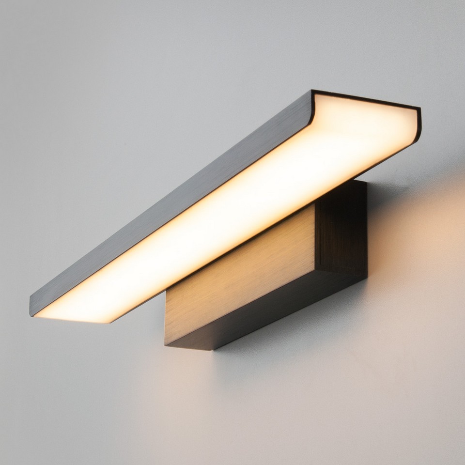 Светильник настенный светодиодный Sankara LED черная /MRL LED 16W 1009 IP20/