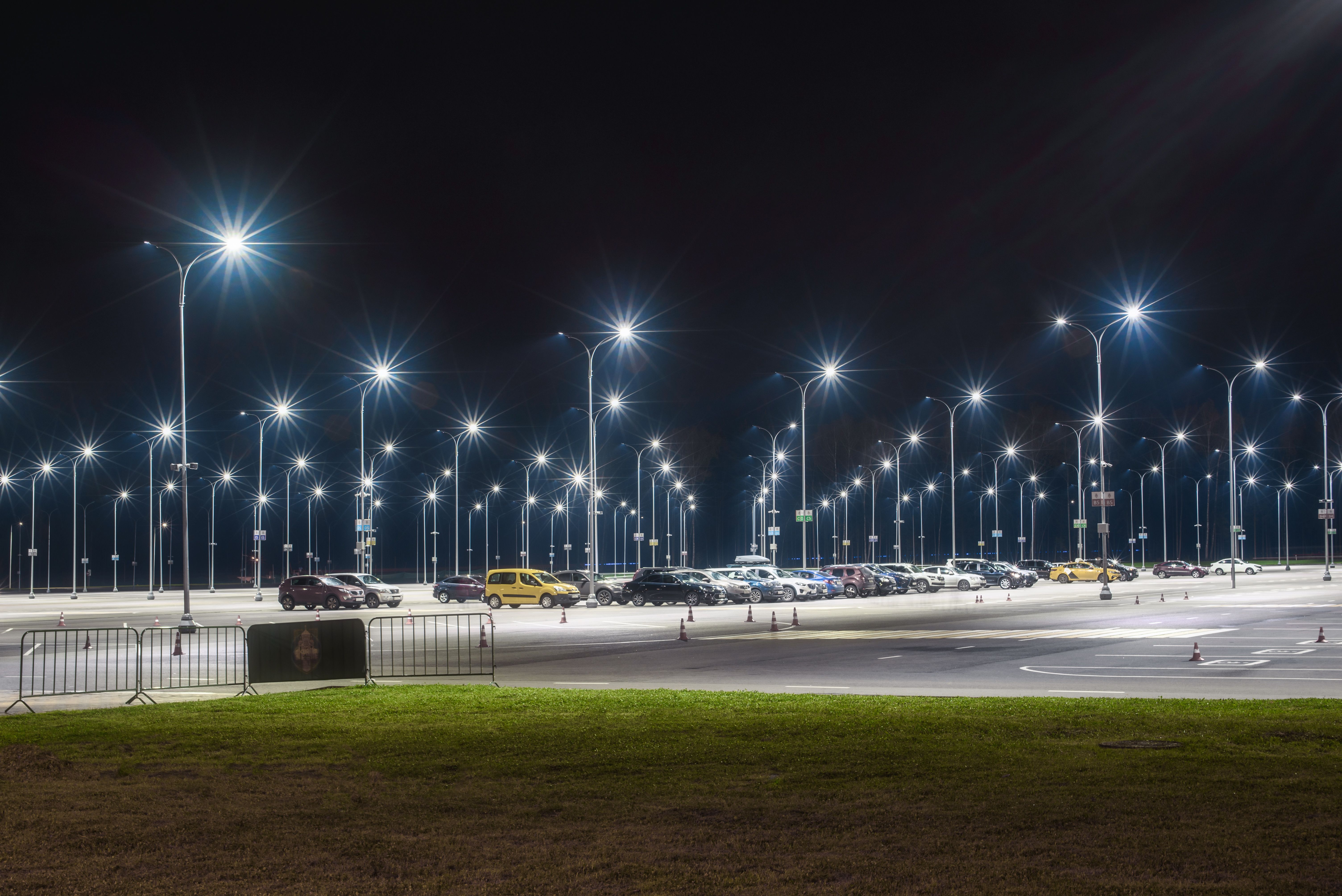 Светильник LED ДКУ 1002-150Д 5000К IP65 серый  ИЭК