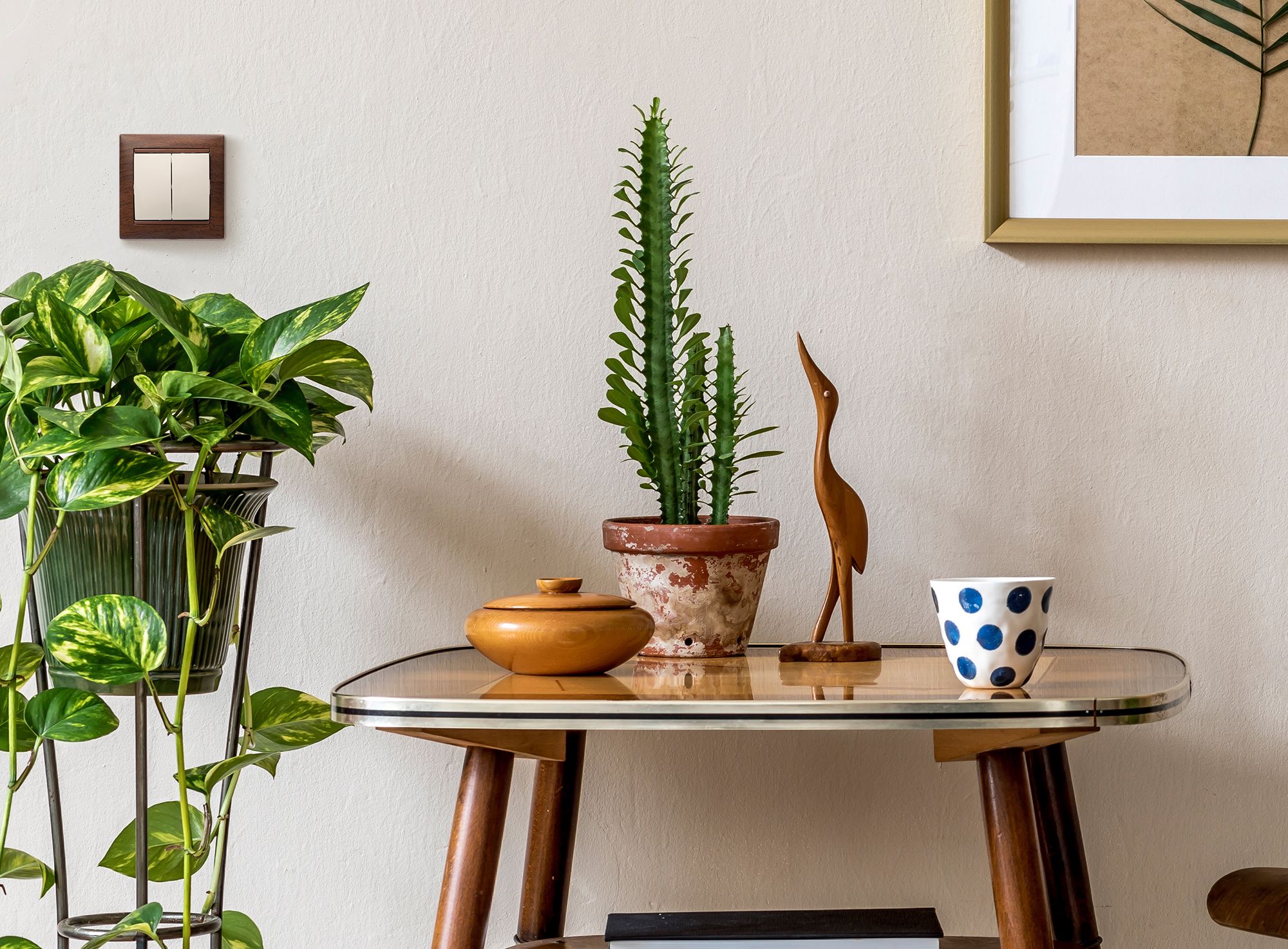 Выключатель 2-клавишный Valena слоновая кость /774305/