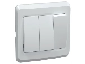 ВС10-3-0-ВБ Выключатель 3 клавишный 10А ВЕГА белый ИЭК