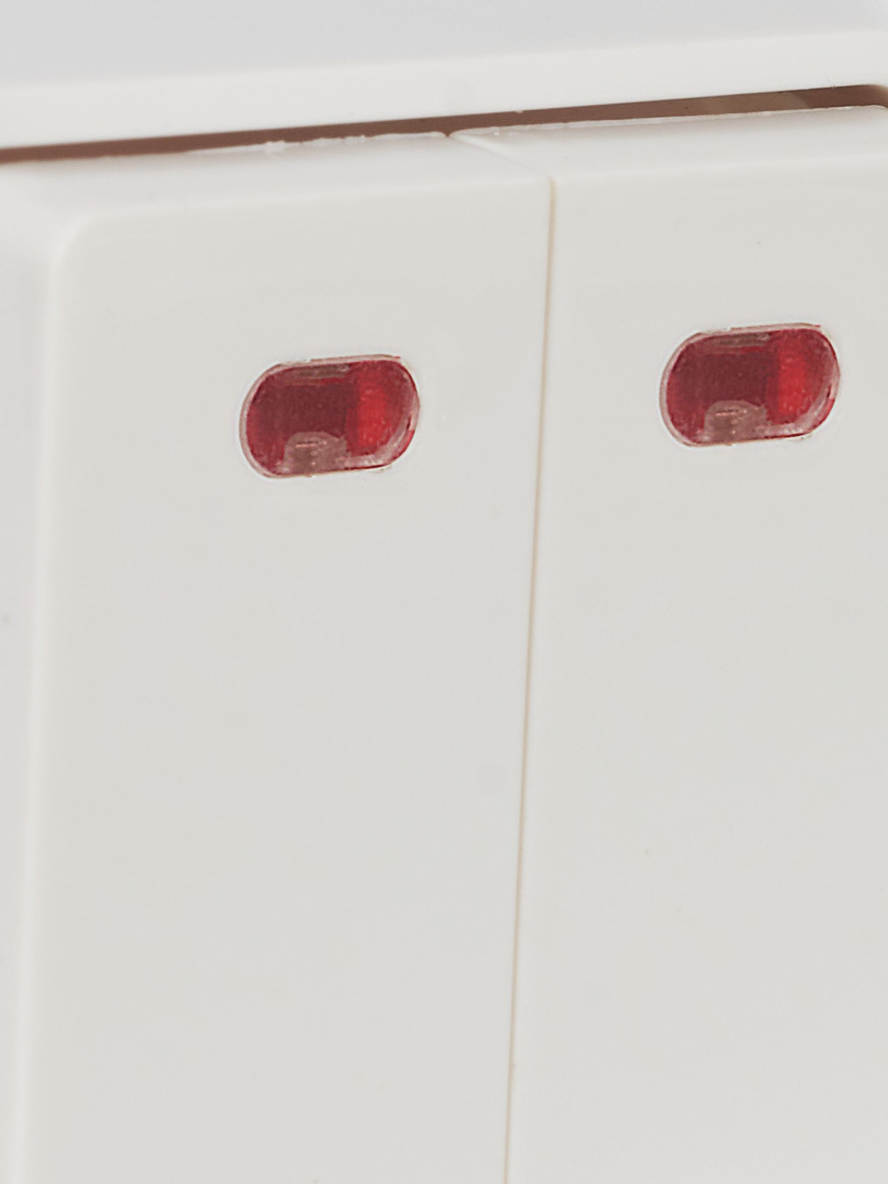 Выключатель ВС20-2-1-ОБ 2 клавишный с индикацией 10А ОКТАВА (белый) ИЭК