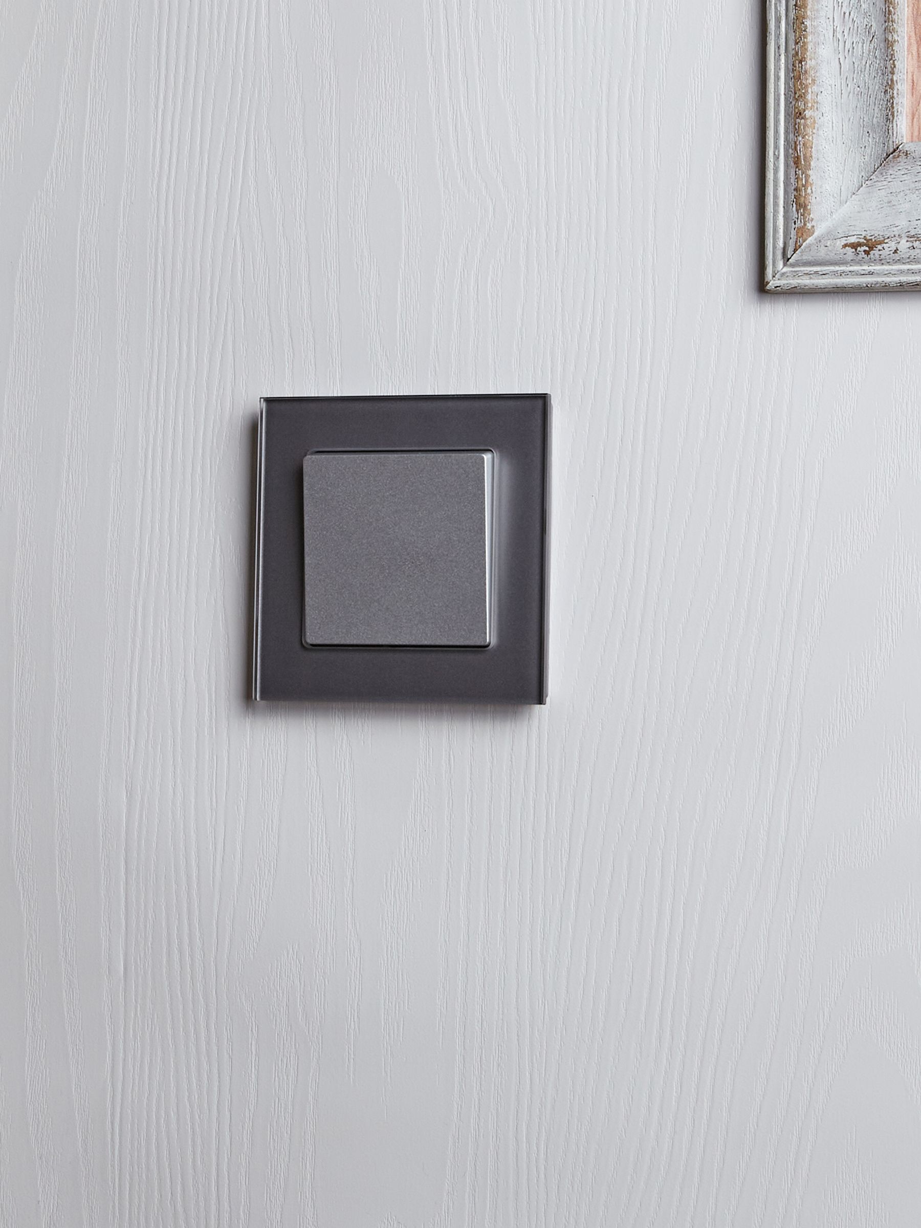 Выключатель 1-клавишный проходной 10А ВС10-1-6-БрА алюминий BRITE ИЭК