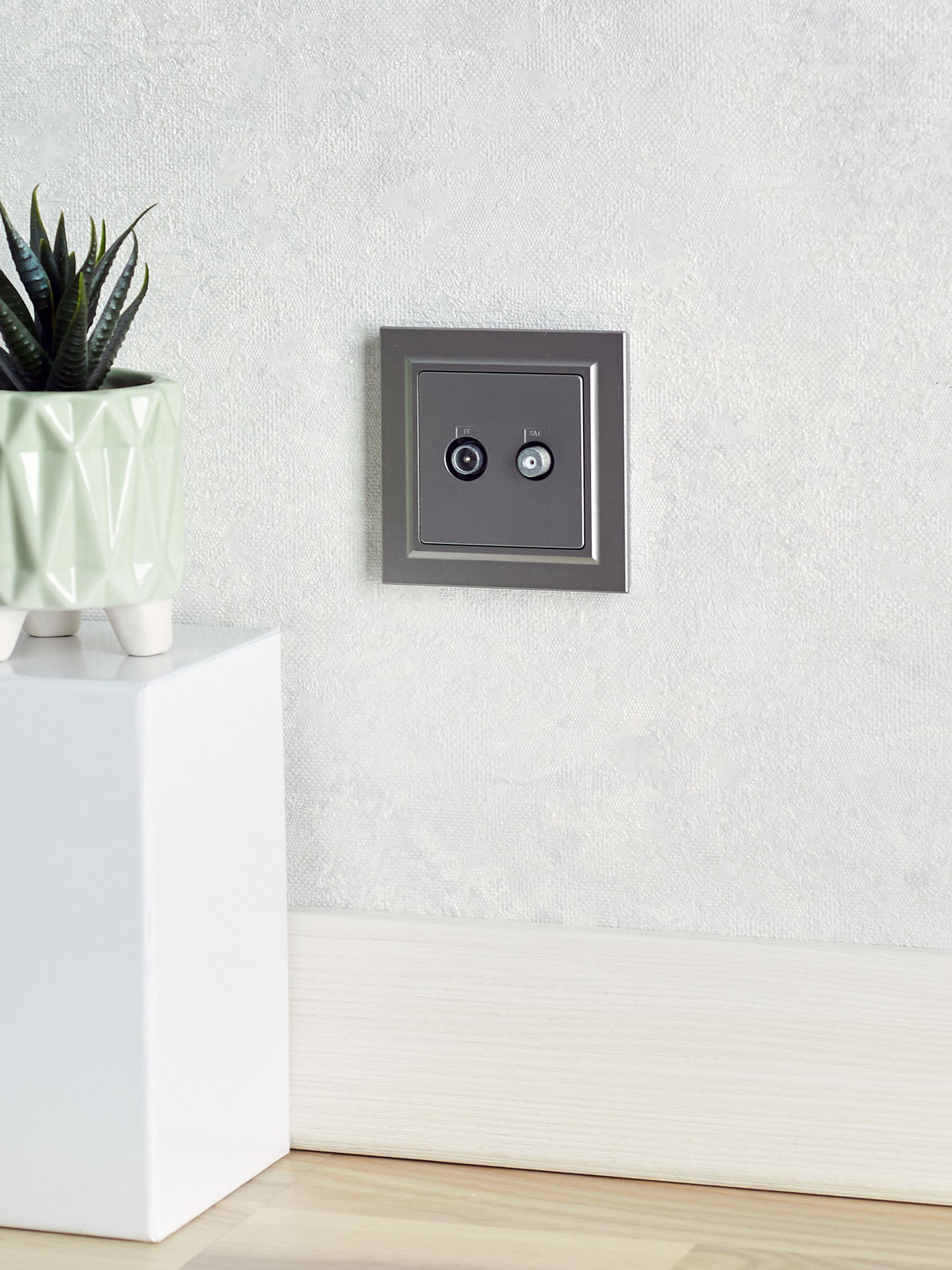 Рамка 1-местная IP44 РУ-1-БрС-44 сталь BRITE ИЭК