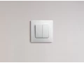 Выключатель 2-клавишный 10АХ винтовые белый ETIKA /672202/