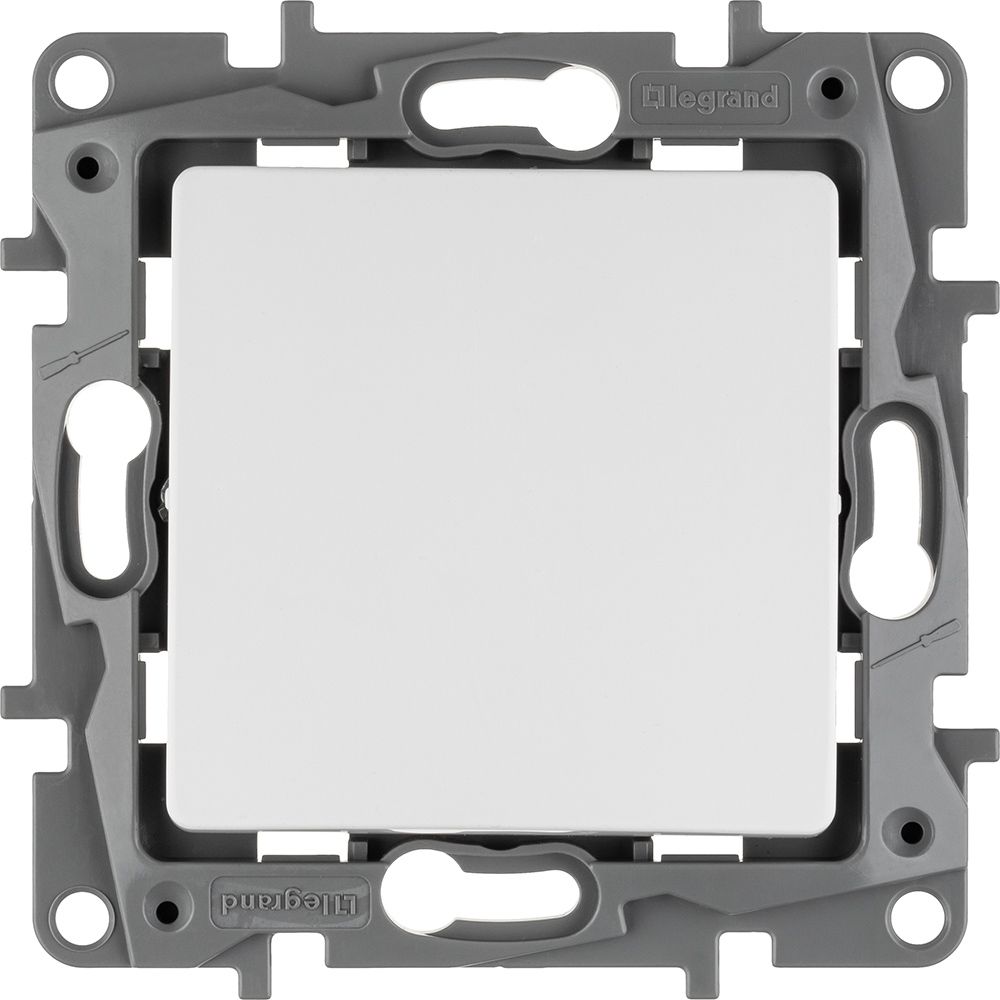 Переключатель 1-клавишный 10А винтовые клеммы белый ETIKA /672205/