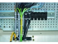 Пластиковый держатель для кабелей Ш75 /NSYSCCDINLG75/