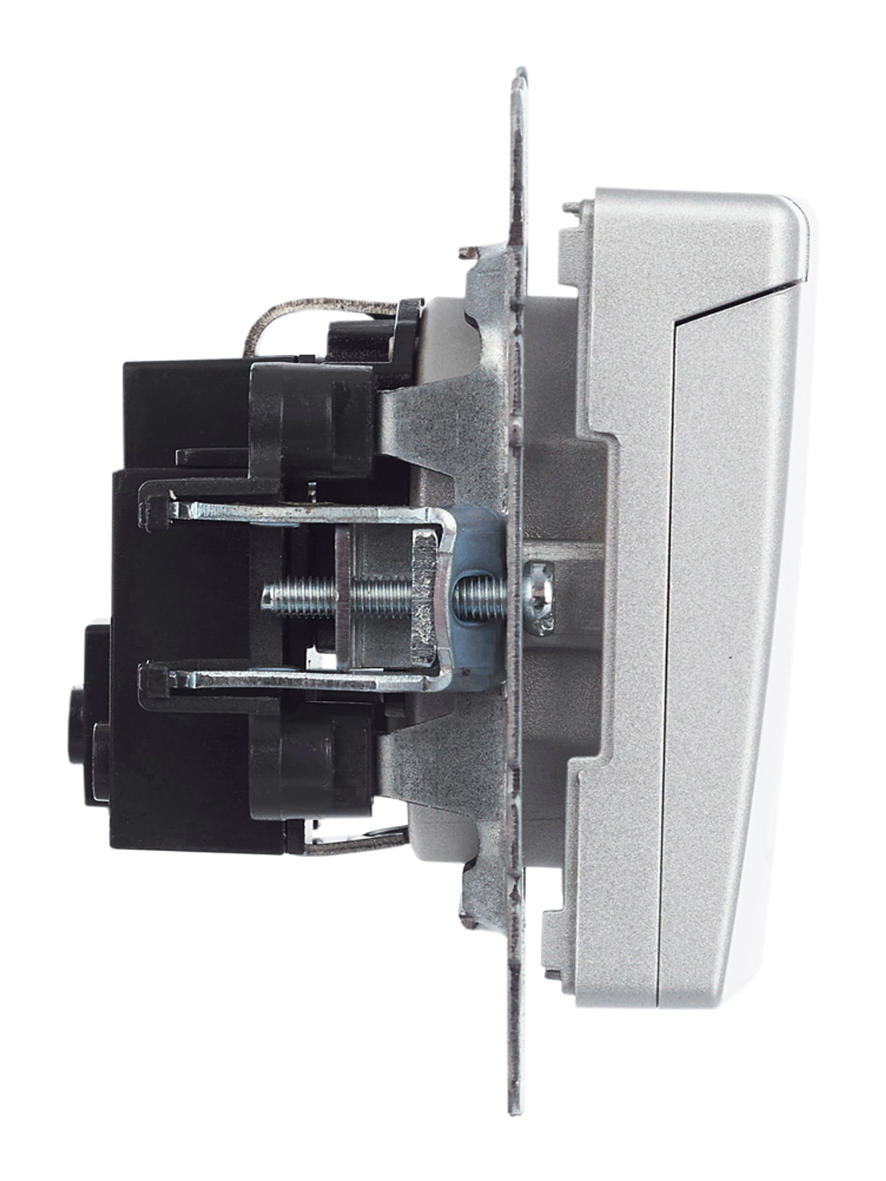 BRITE Розетка 1-местная с заземлением со шторками и крышкой 16А IP20 РСбш10-3-БрА алюминий ИЭК