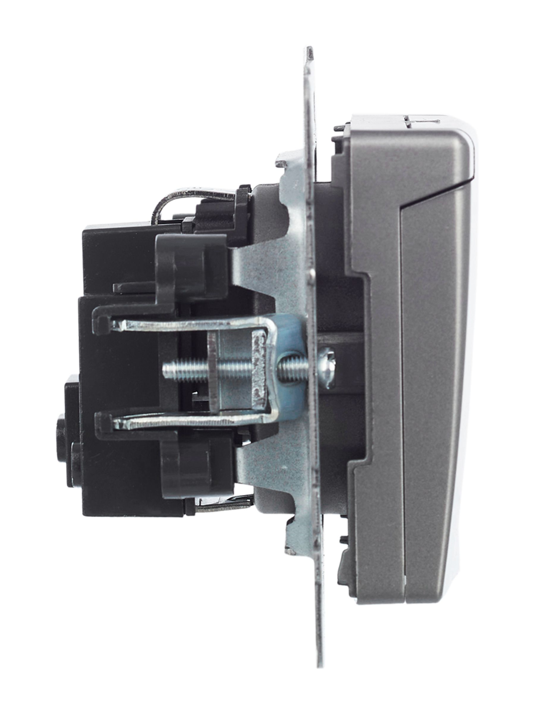 BRITE Розетка 1-местная с заземлением с защитными шторками и крышкой 16А IP20 РСбш10-3-БрС сталь ИЭК