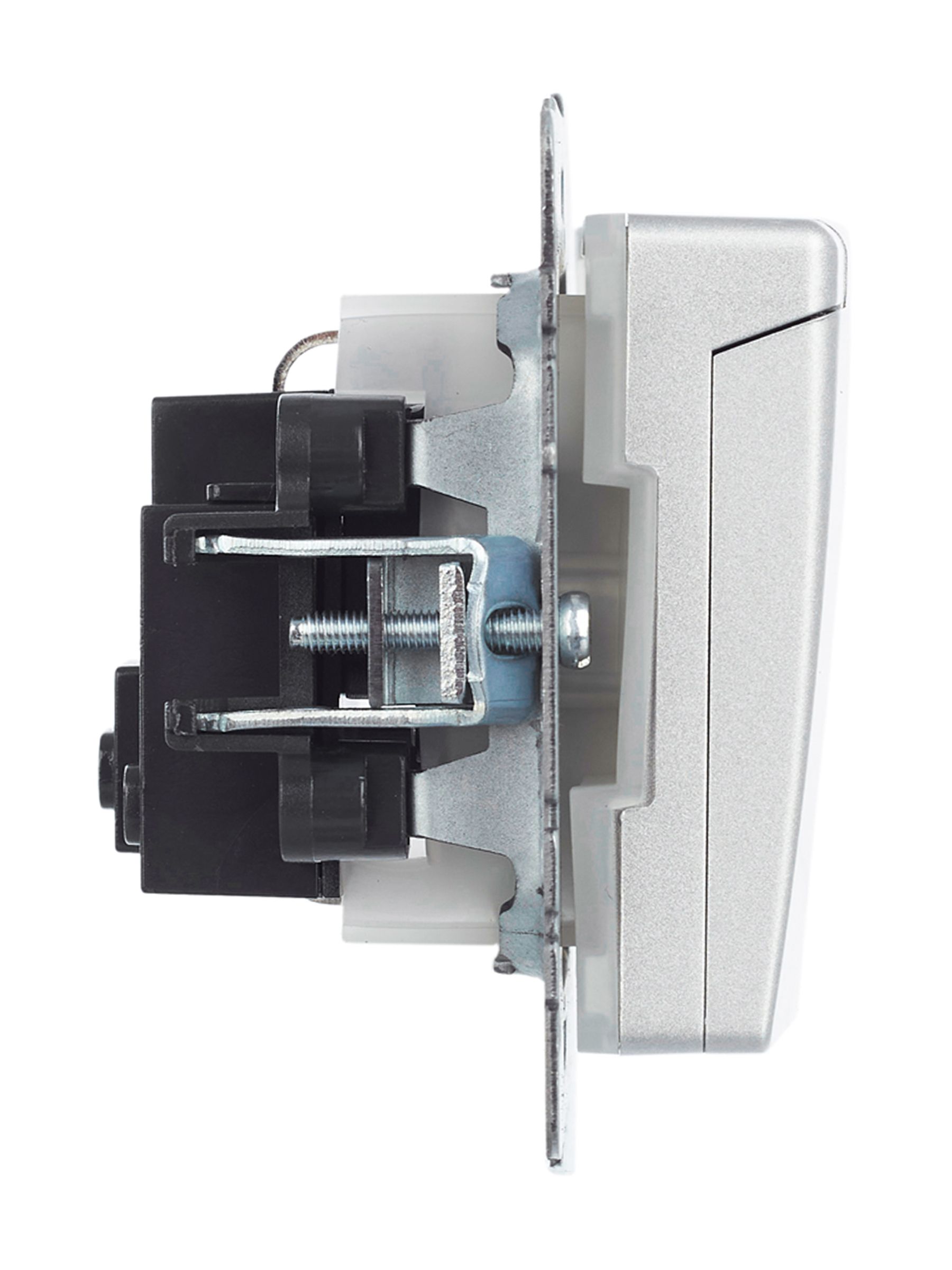 BRITE Розетка 1-местная с заземлением со шторками и крышкой 16А IP44 РСбш10-3-44-БрА алюминий ИЭК