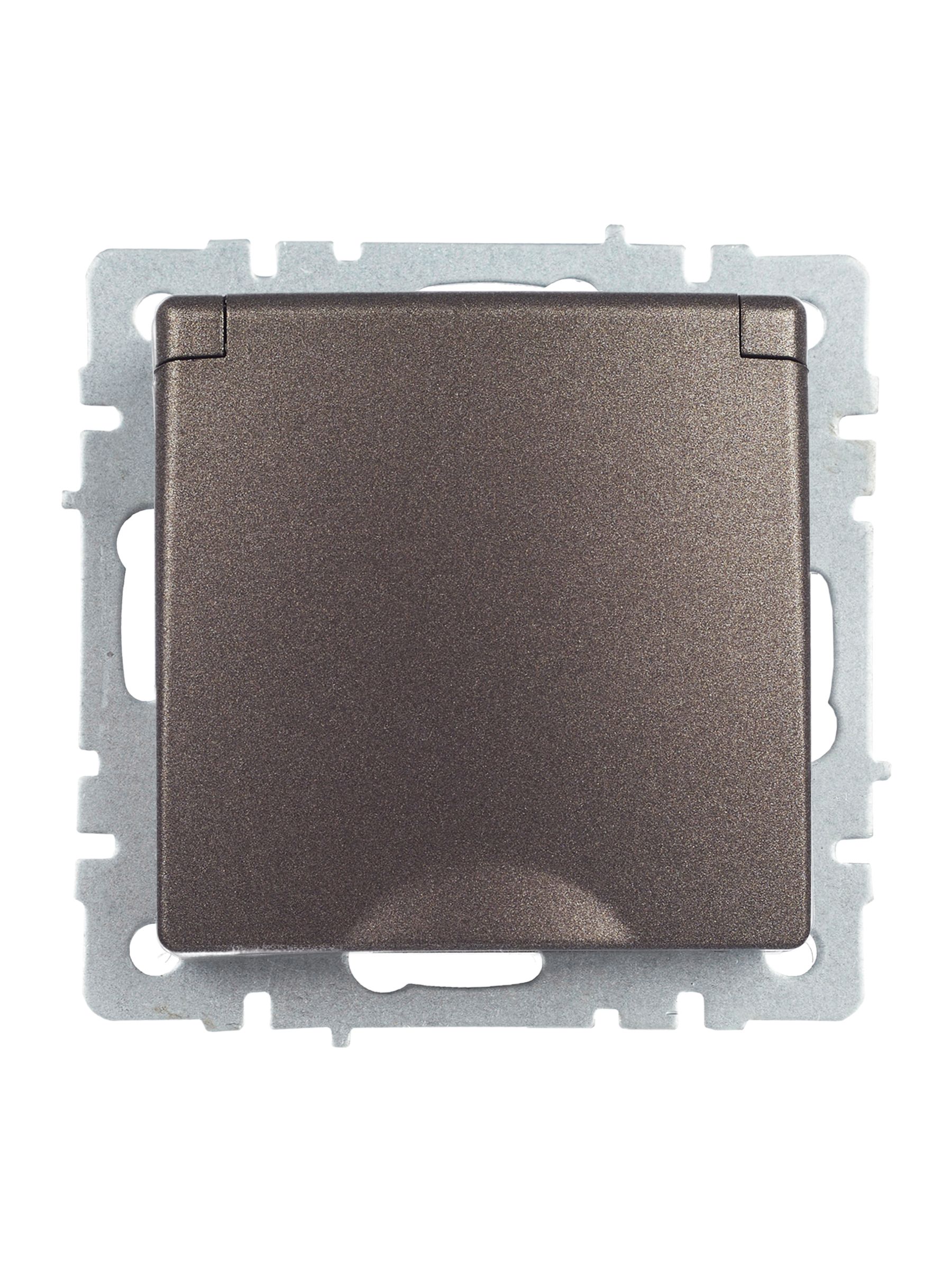 BRITE Розетка 1-местная с заземлением с защитными шторками и крышкой 16А IP44 РСбш10-3-44-БрТБ темная бронза ИЭК