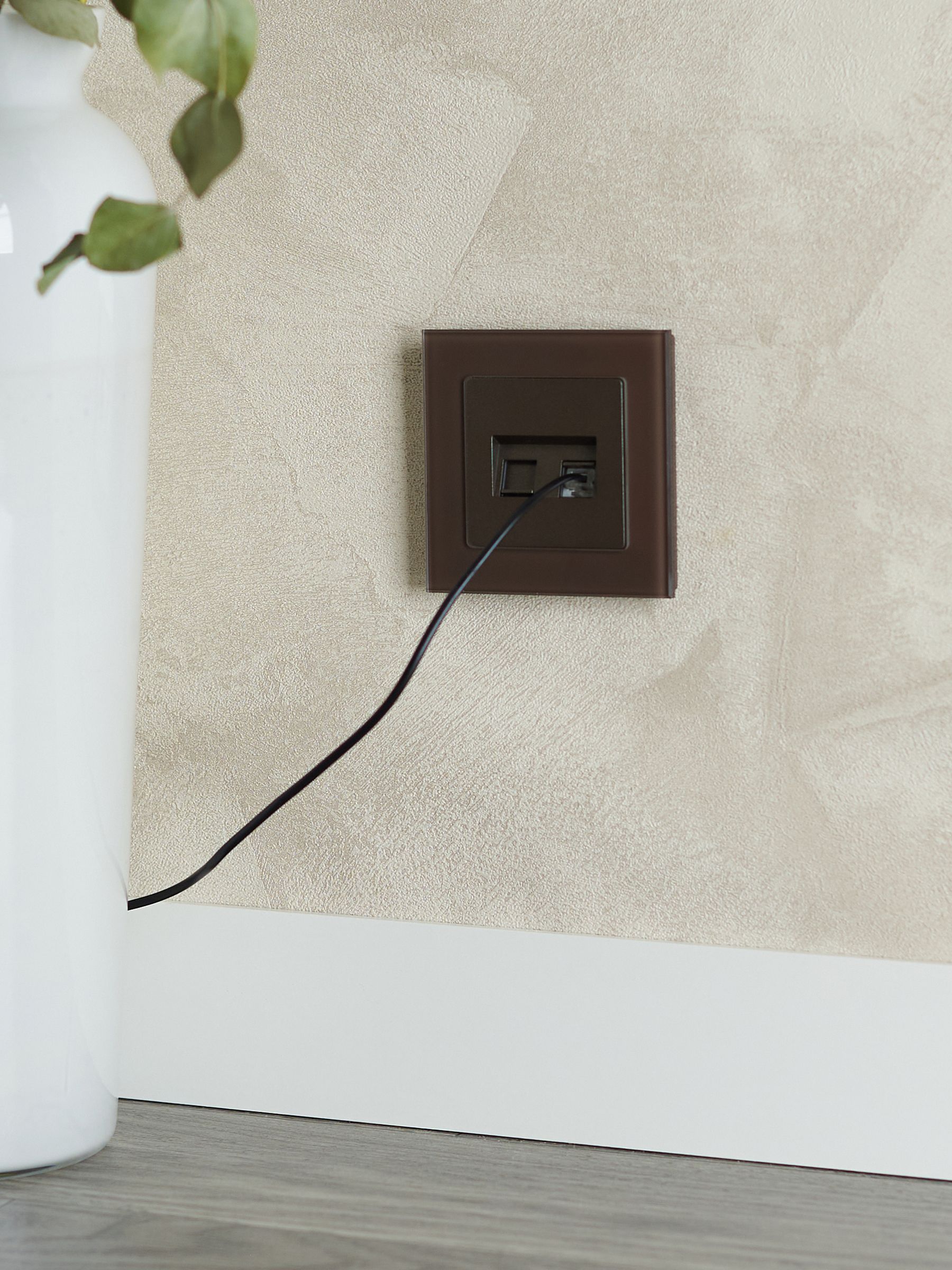 BRITE Розетка двойная RJ11+RJ45 кат.5E РК/Т12-БрТБ темная бронза ИЭК