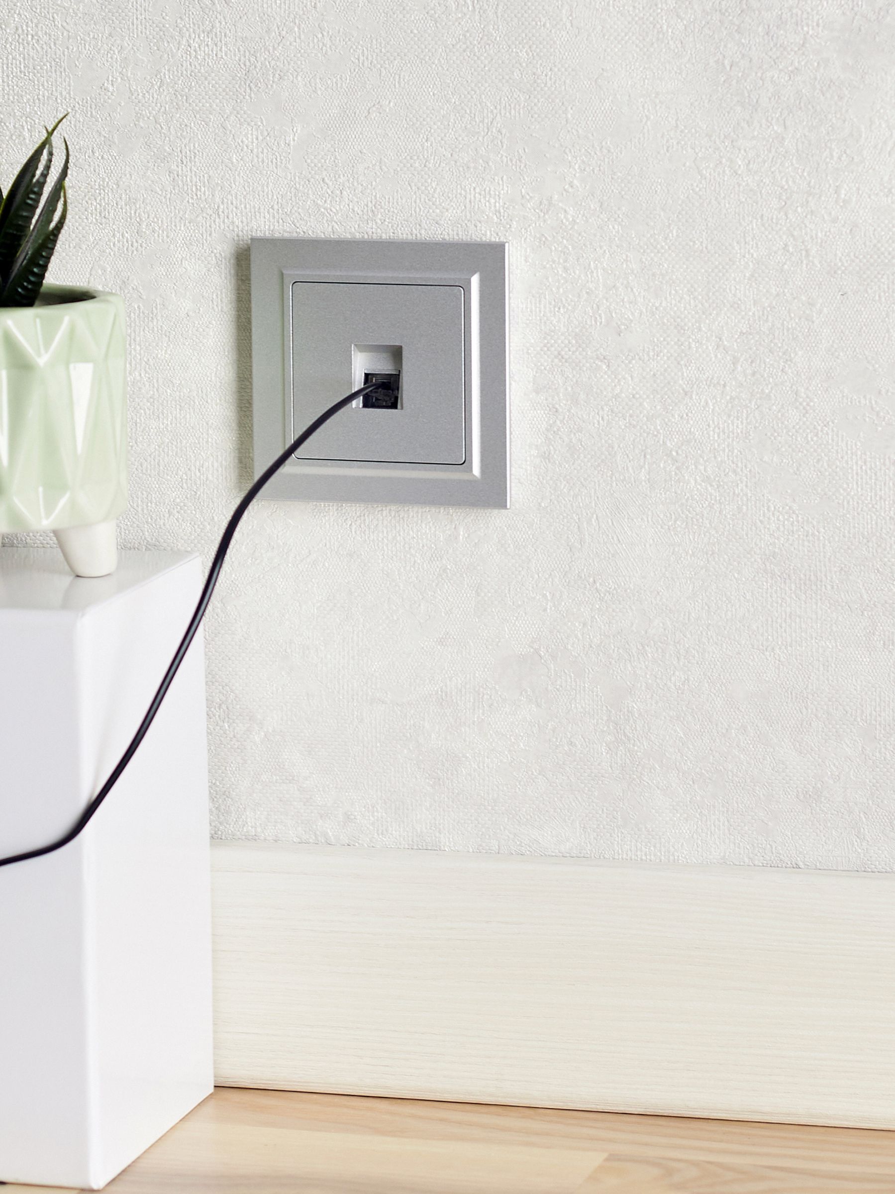 Розетка компьютерная RJ45 кат.5E РК10-БрА алюминий BRITE ИЭК