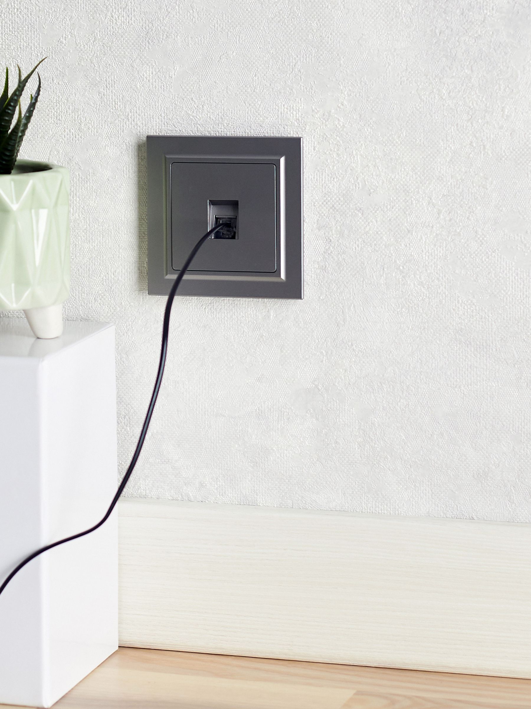 Розетка компьютерная RJ45 кат.5E РК10-БрС сталь BRITE ИЭК
