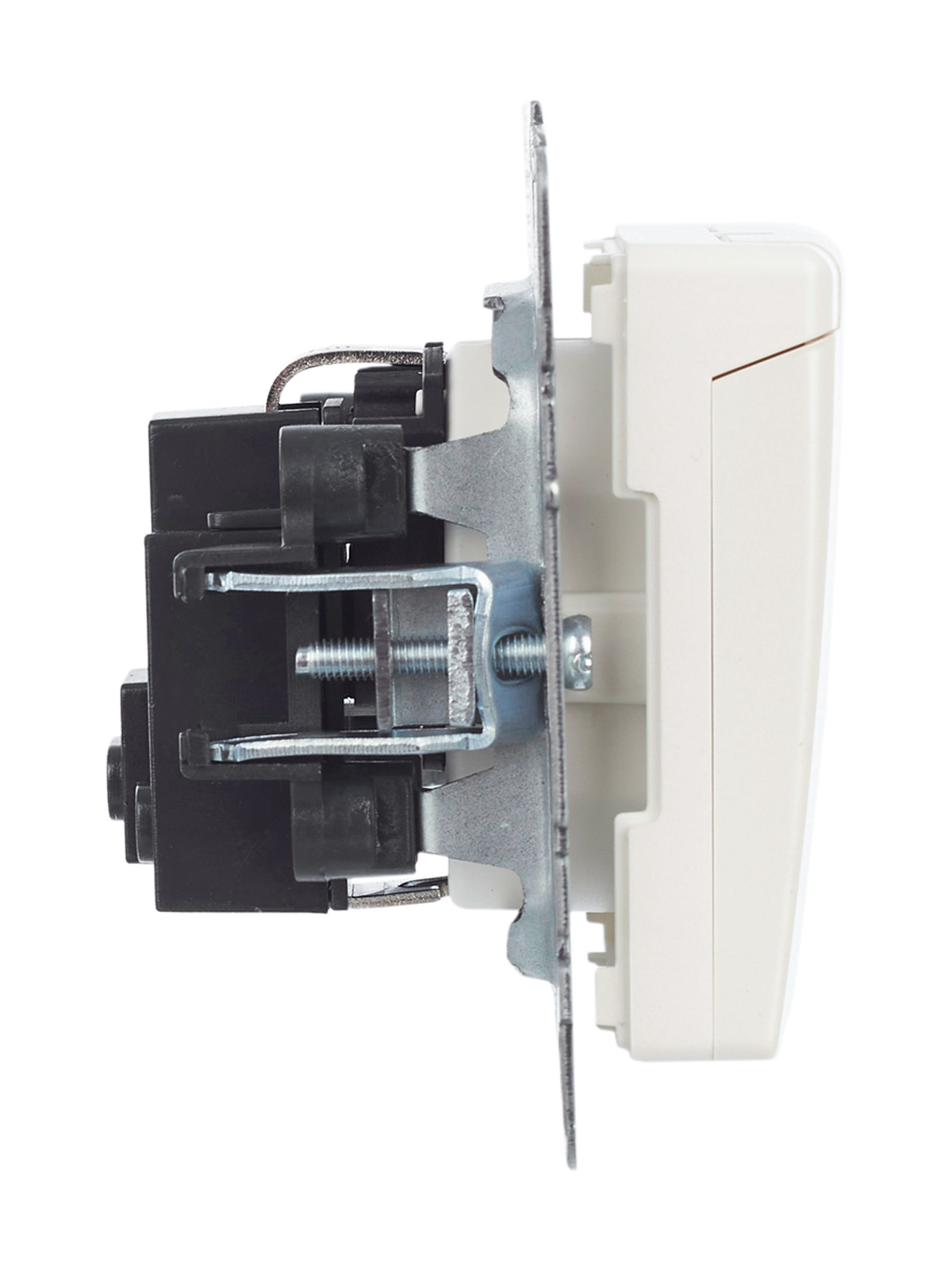 BRITE Розетка 1-местная с заземлением со шторками и крышкой 16А IP20 РСбш10-3-БрЖ жемчуг ИЭК