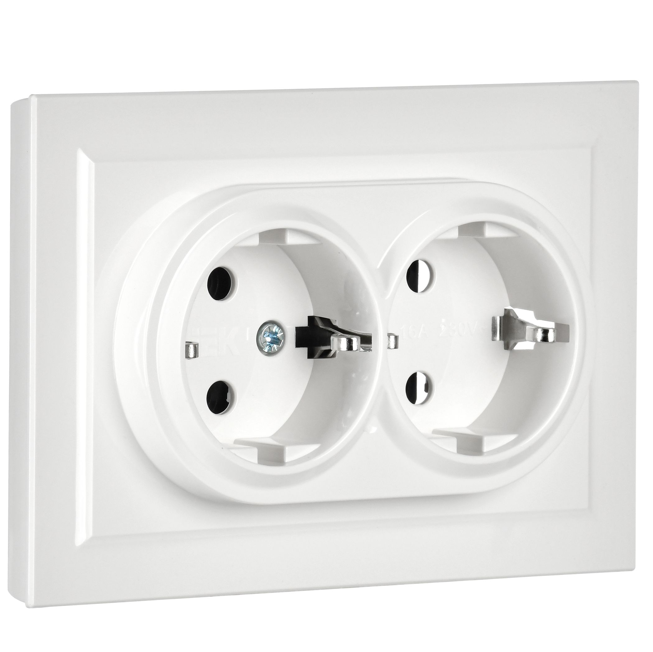 Розетка 2-местная с заземляющим контактом без защитных шторок 16А в сборе РС12-3-БрБ белая BRITE ИЭК