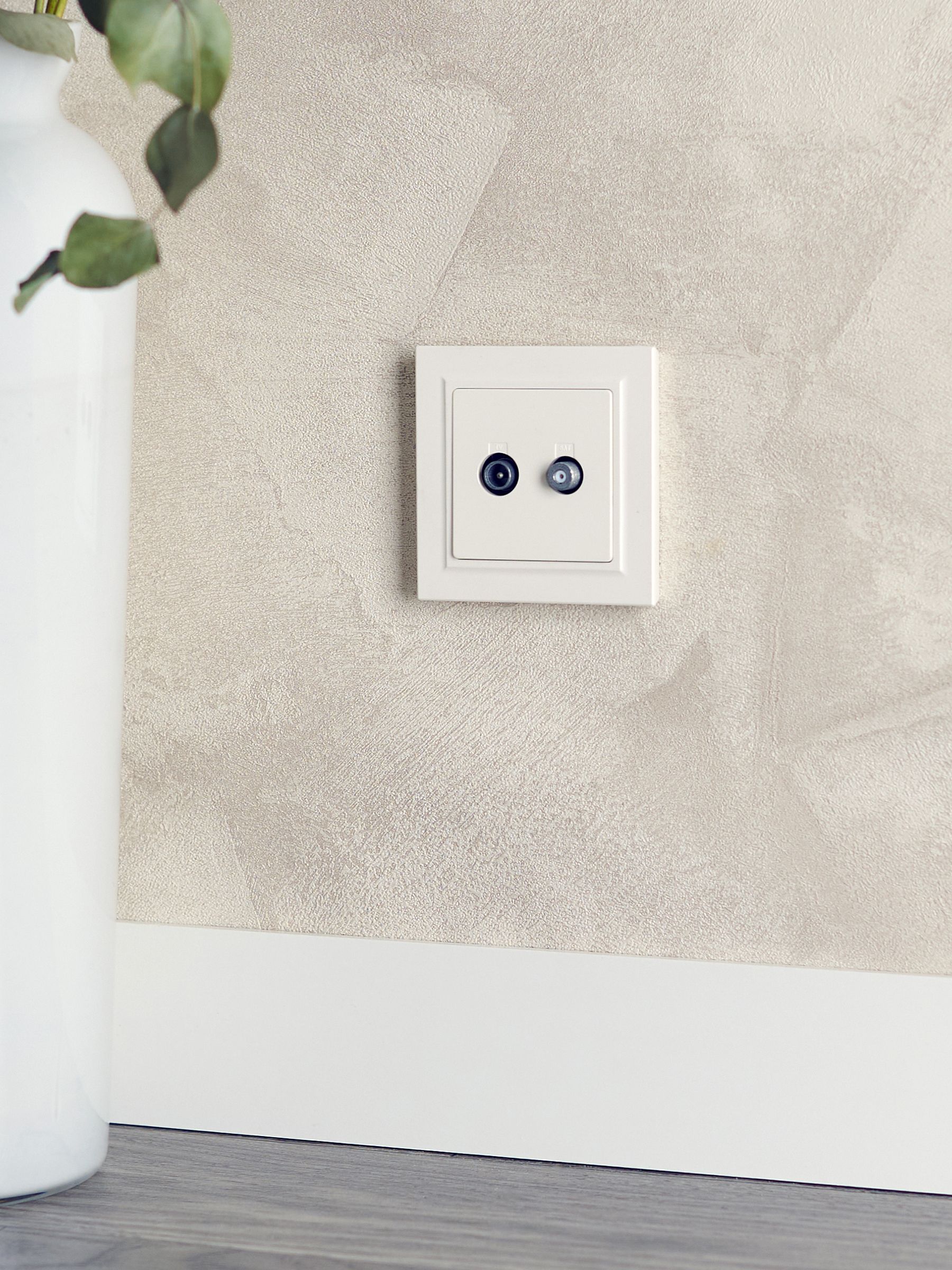 BRITE Розетка двойная TV+SAT РТВ/РСп12-БрЖ жемчуг ИЭК