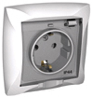 Розетка WDE000148 скрытой установки с ЗК со шторкой IP44 Wessen