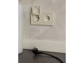 BRITE Розетка 1-местная с заземлением с защитными шторками и крышкой 16А IP20 РСбш10-3-БрКр бежевый ИЭК