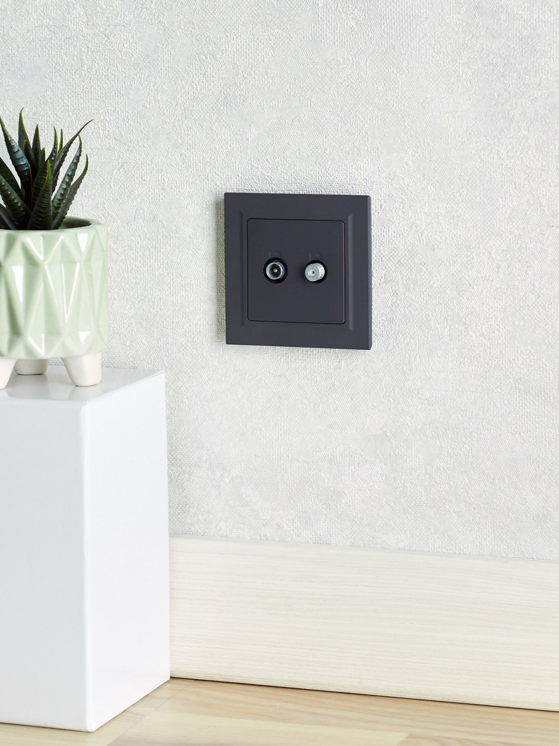 BRITE Рамка 1-местная IP44 РУ-1-БрГ-44 графит ИЭК