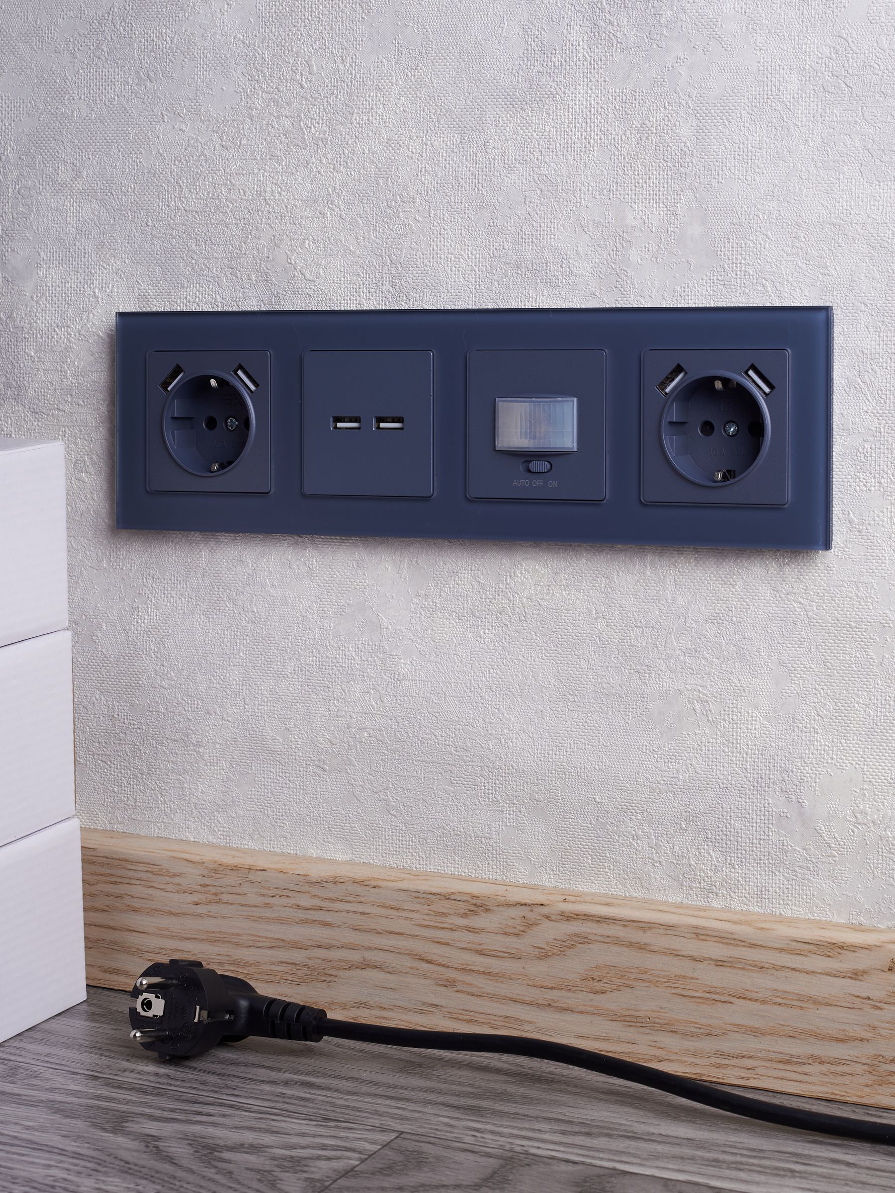 BRITE Розетка USB A+A 5В 3,1А РЮ10-1-БрМ маренго ИЭК