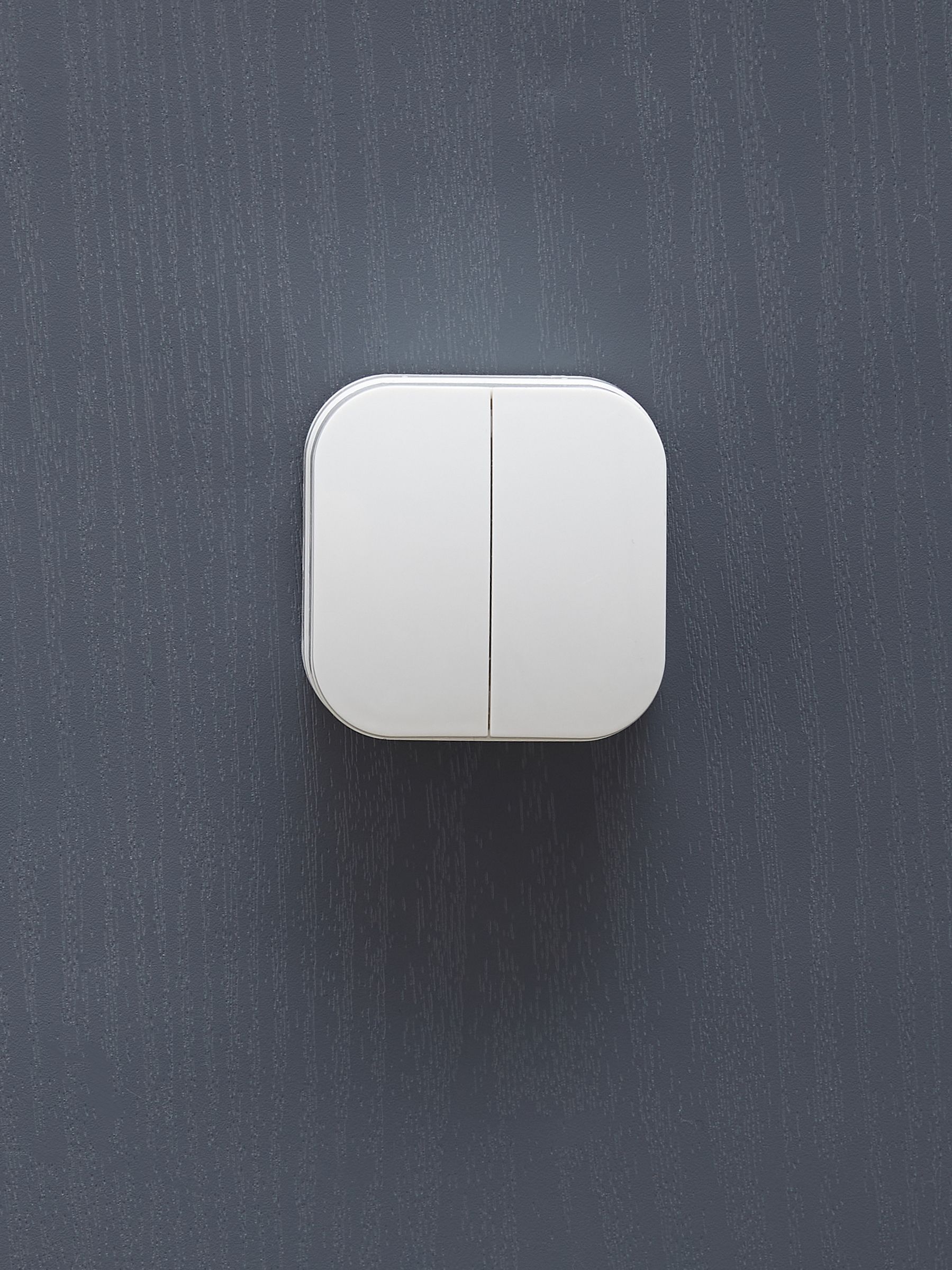 GLORY Выключатель 2-клавишный для открытой установки 10А ВС20-2-0-ХБ белый ИЭК