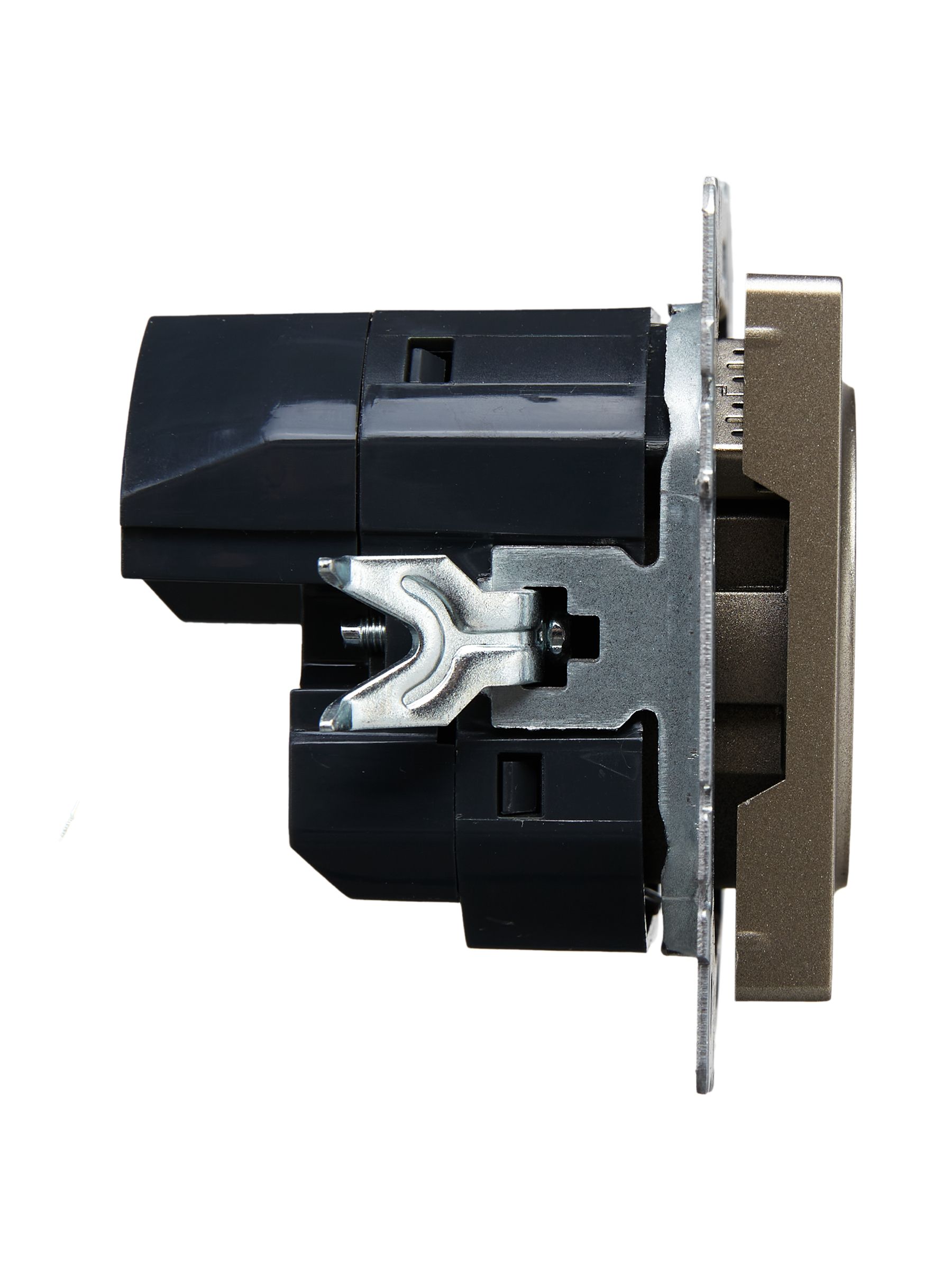 BRITE Розетка 1-местная с заземлением со шторками 16А с USB A+A 5В 3,1А РЮш10-2-БрШ шампань ИЭК