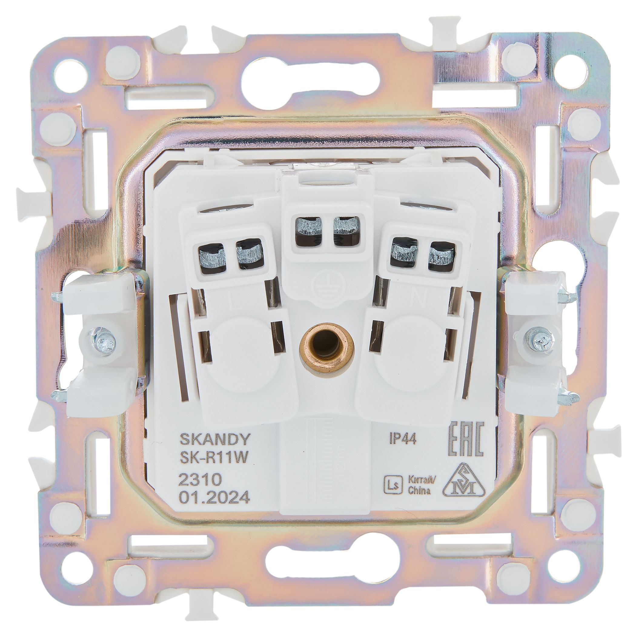 SKANDY Розетка 1-местная с заземлением со шторками и крышкой 16А IP44 SK-R11W арктический белый IEK