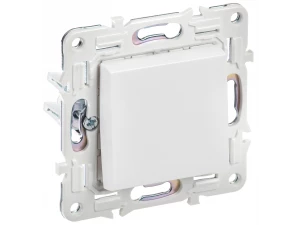 SKANDY Выключатель 1-клавишный кнопочный 10А SK-V14W арктический белый IEK