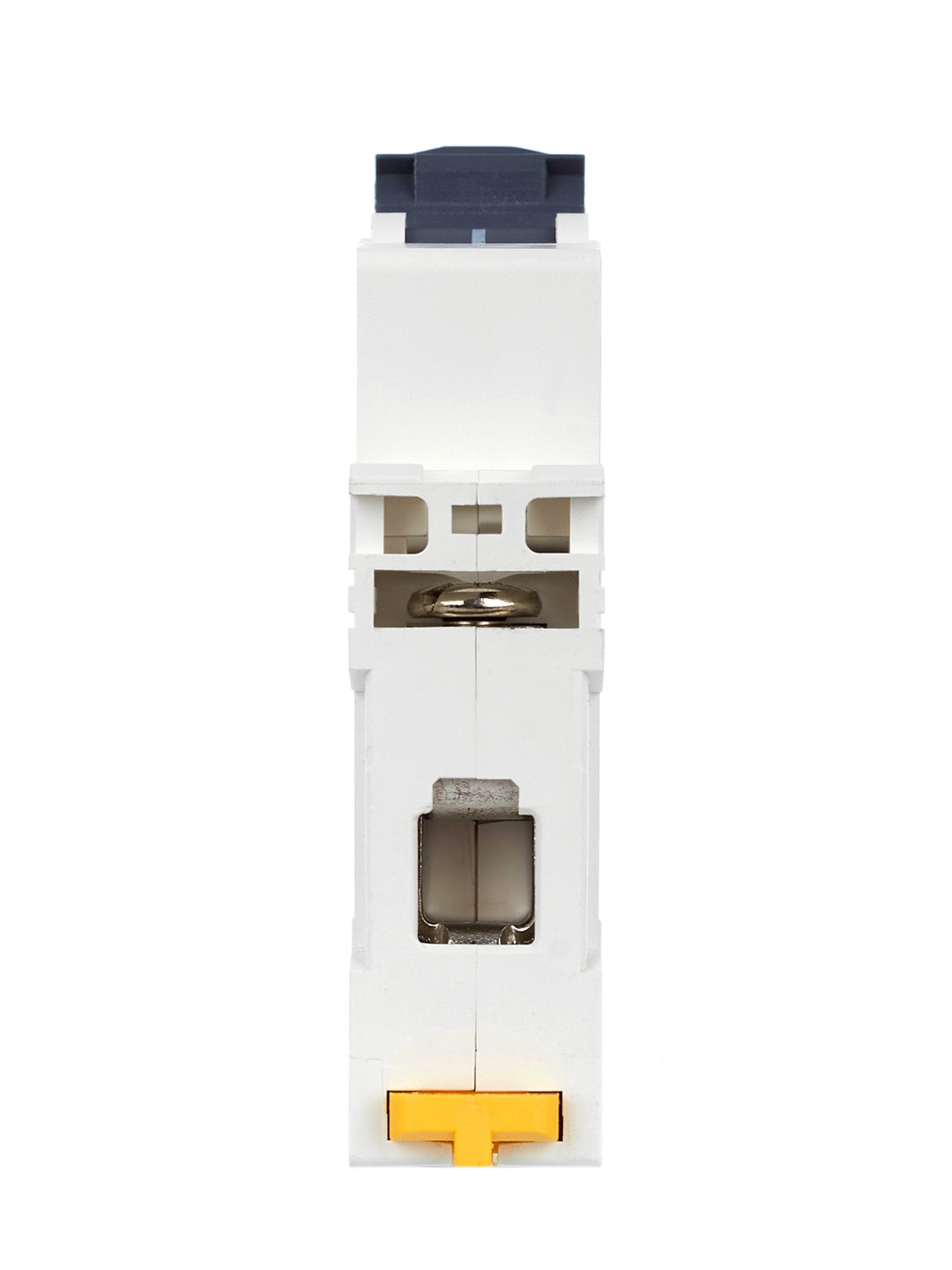ARMAT Автоматический выключатель M06N 1P C 4А IEK