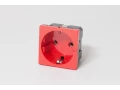 Розетка электрическая красная с защитными шторками 200014
