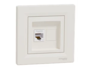 Розетка компьютерная 5е RJ45, кремовый /EPH4300123/